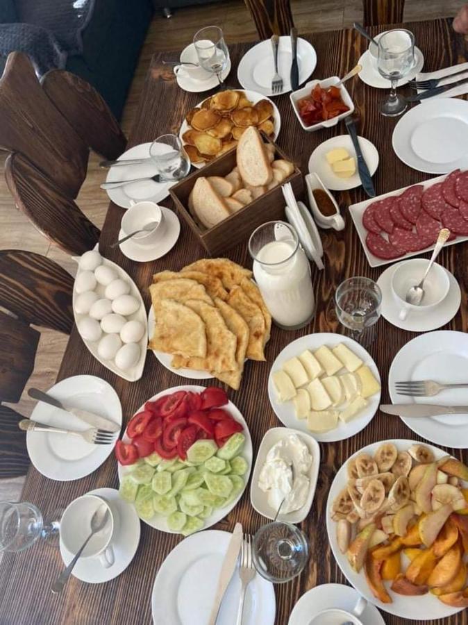 Crystal Kazbegi 호텔 외부 사진